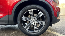 Volvo Xc40 2.0 B4P Inscription 5dr AWD Auto Petrol Estate